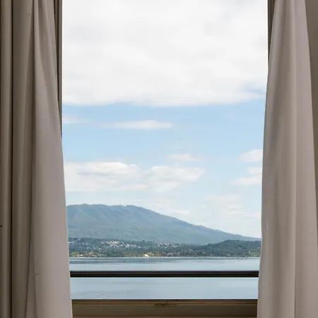 Carlotta 4* Lake Maggiore
